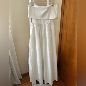 Love By Design Strapless White Maxi Dress with Fold-Over Bodice Medium Great Con